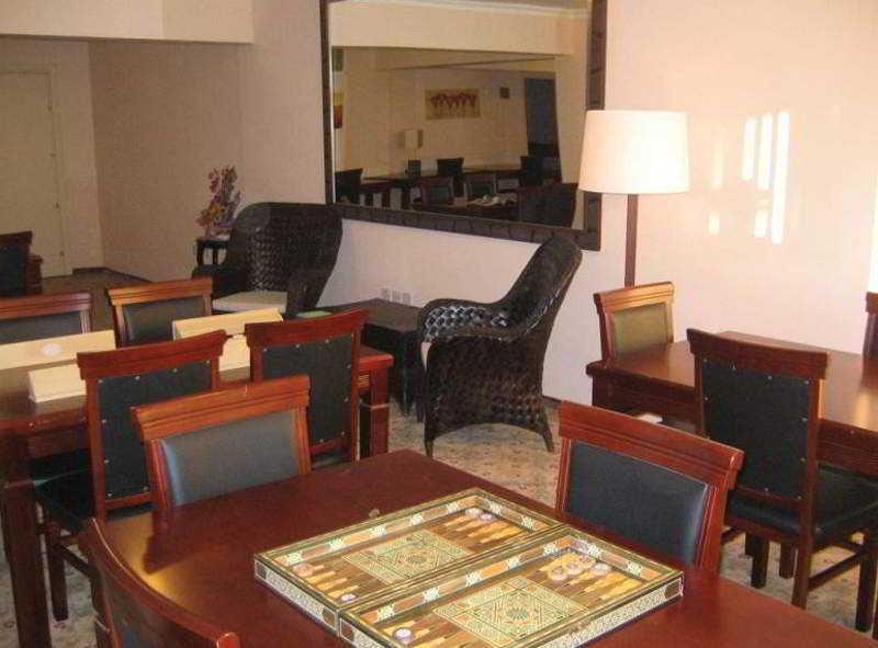 Life Hotel Кіренія Екстер'єр фото